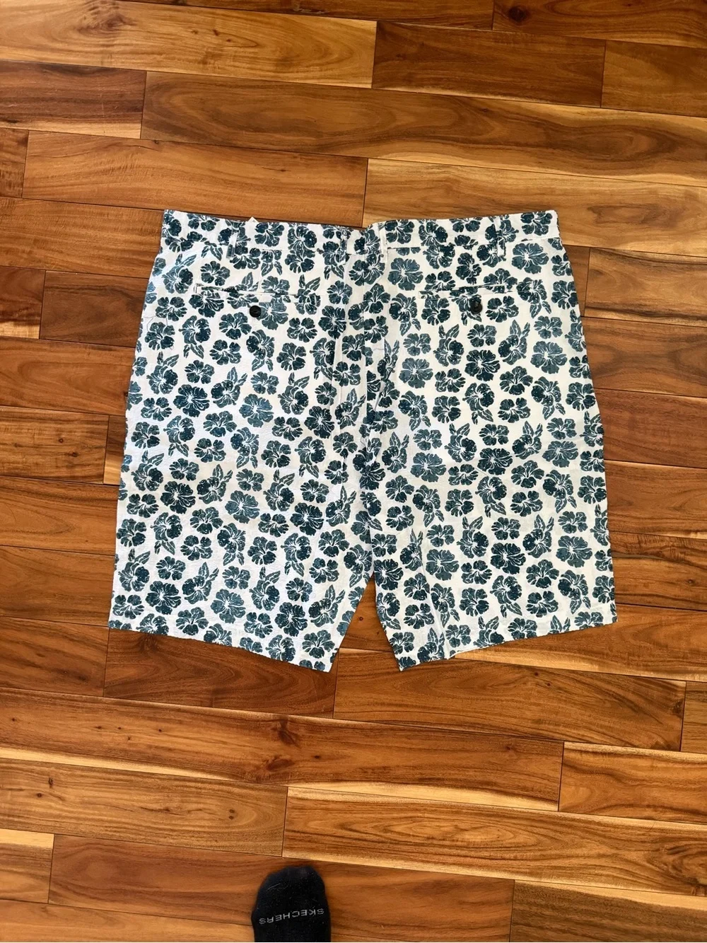 NWT JACHS Girlfriend 40 White Tropical Print Cotton Shorts Beach Vacation Golf